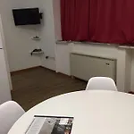 アパートホテル Joivy Panigale ボローニャ
