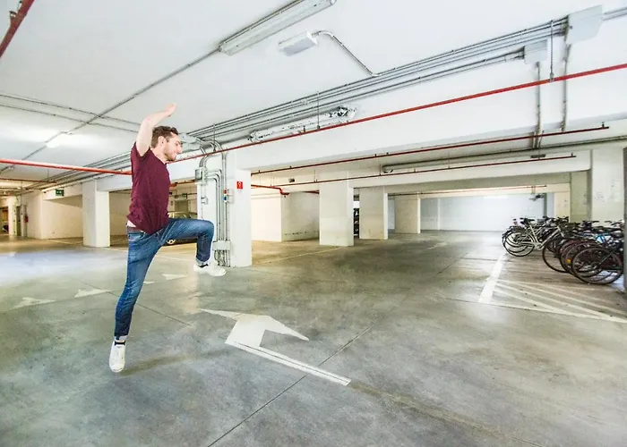 Joivy Panigale Apartahotel 4*